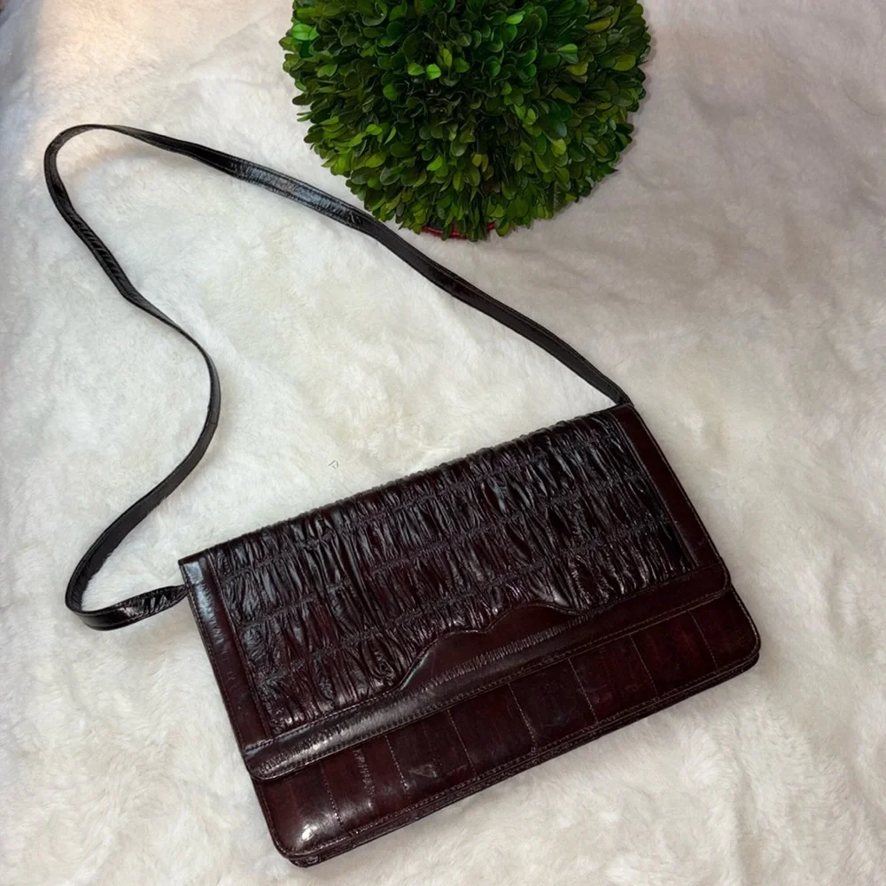Genuine Luxury EEL Skin Purse w/ Strap Converts to Clutch Bag - Picture 15 of 15